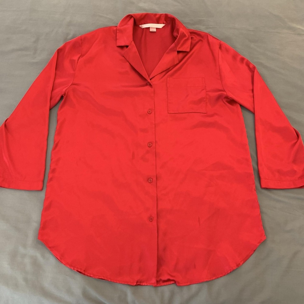 Victorias Secret Sleepshirt Womens Small Red Satin 3/4 Sleeve Button Front